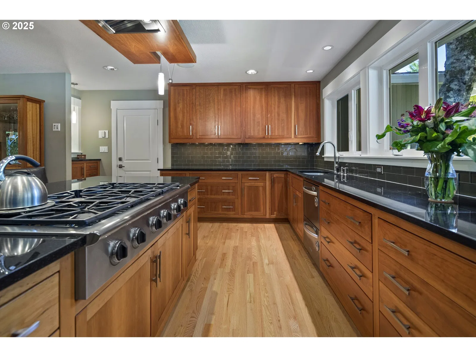 1847 Woodland Ter, Lake Oswego, OR 97034 — photograph 16