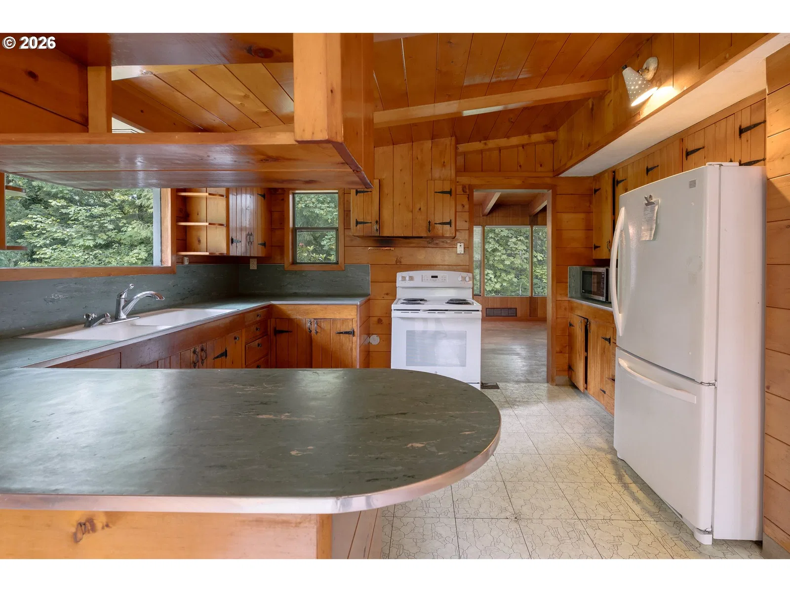3535 SW Buddington St, Portland, OR 97219 — photograph 7