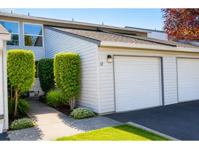 Condominium at 5301 Plomondon St 12, Vancouver, Wa 98661