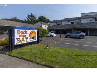 Condominium at 1116 SW 51st St 301, Lincoln City, OR 97367