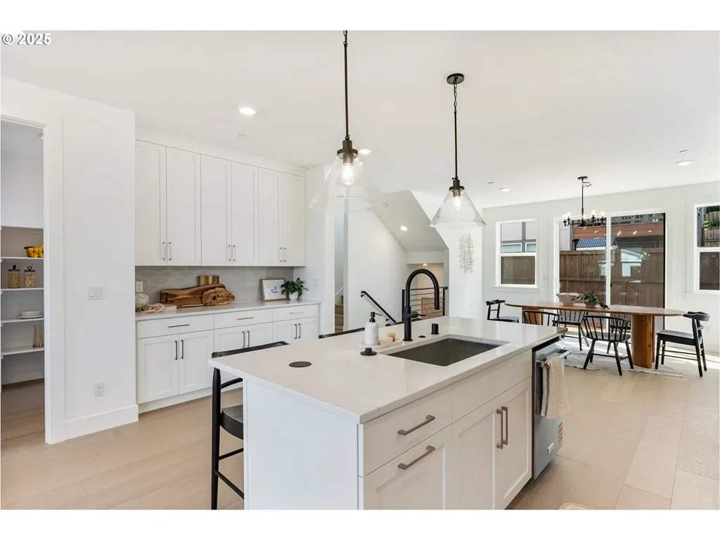 3836 NW 64th Ave #4, Camas, Wa 98607 — photograph 13