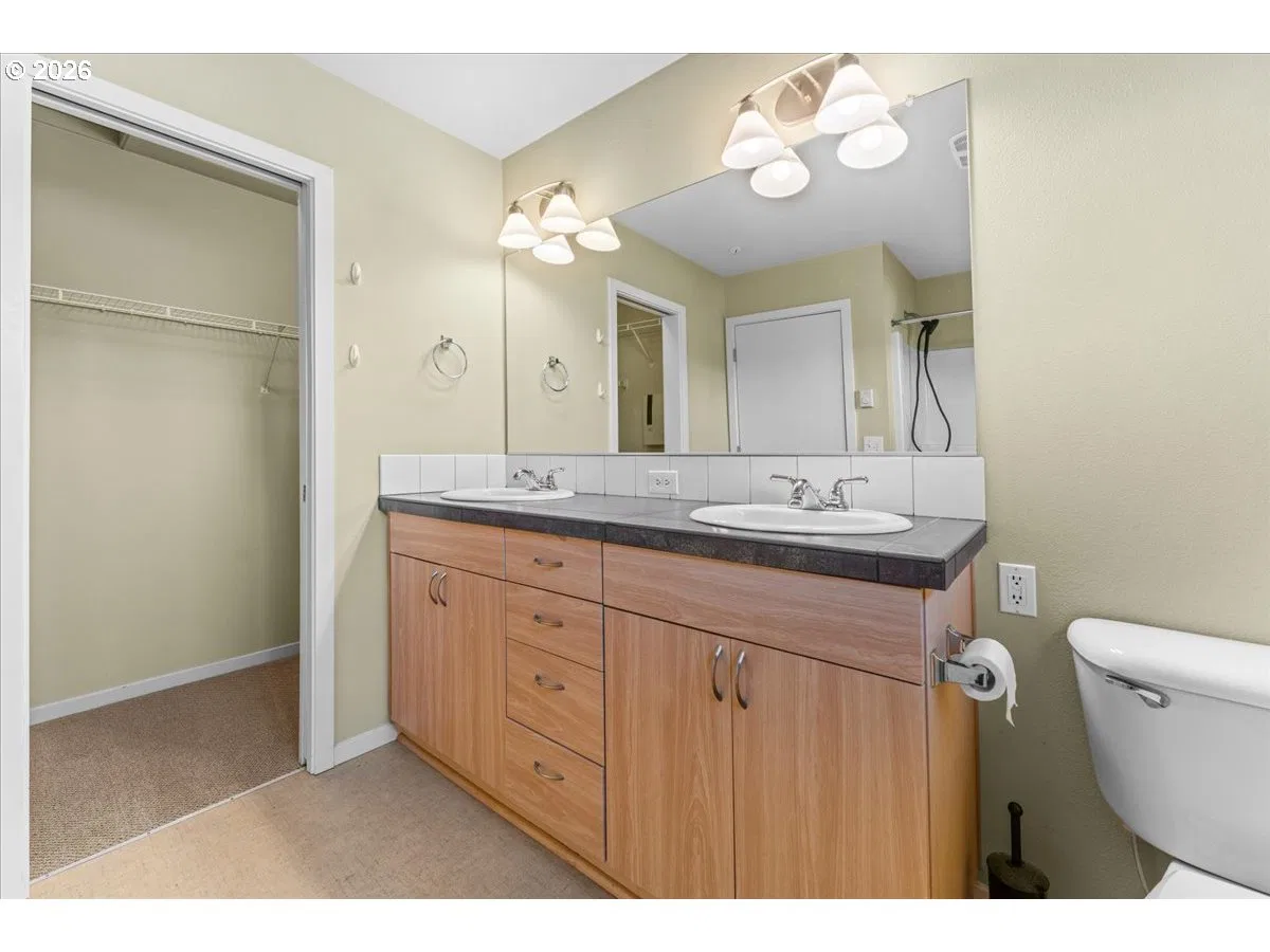 7534 N Burlington Ave, Portland, OR 97203 — photograph 28