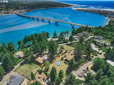 Land at 825 NW Highland Cir, Waldport, OR 97394