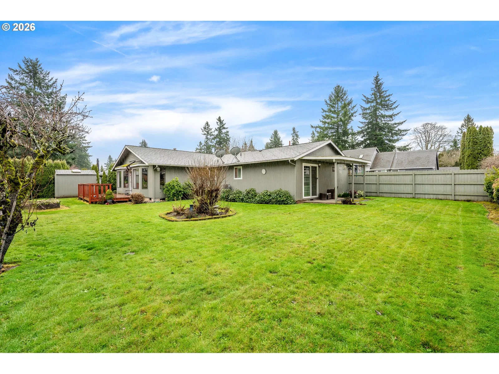 15781 NE Holladay St, Portland, OR 97230 — photograph 15