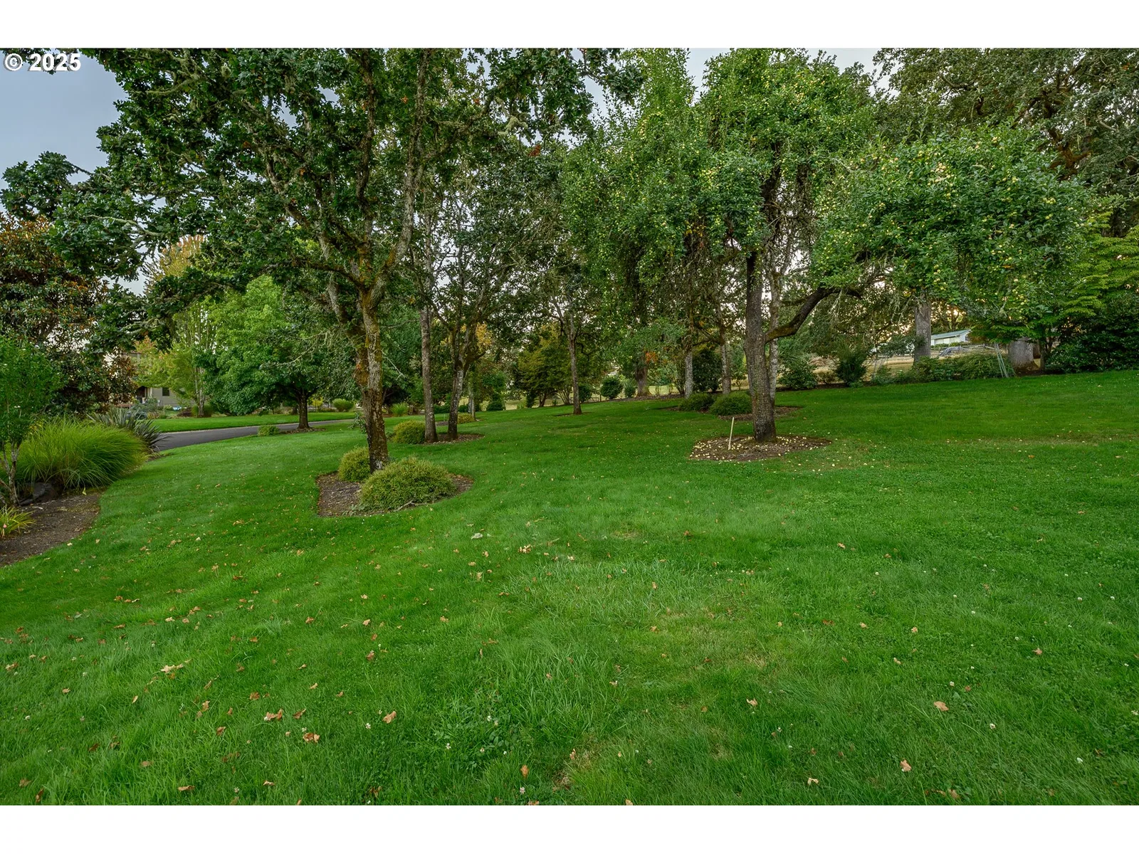 11790 SW Fox Ridge Rd, McMinnville, OR 97128 — photograph 41