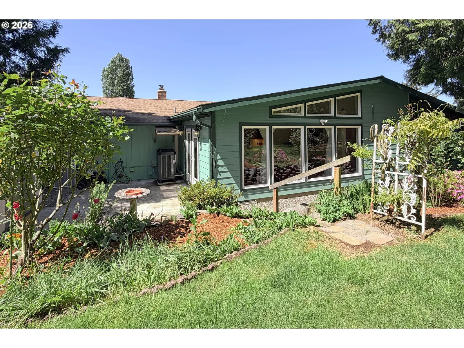1504 NE Village Squire Ct, Gresham, OR 97030 — photograph 18