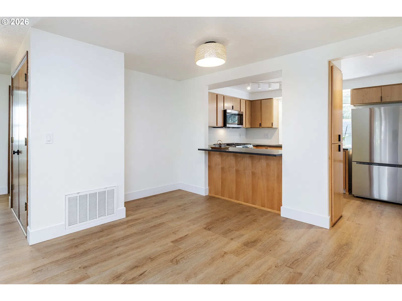 11990 SW Corby Dr 2, Portland, OR 97225 — photograph 6