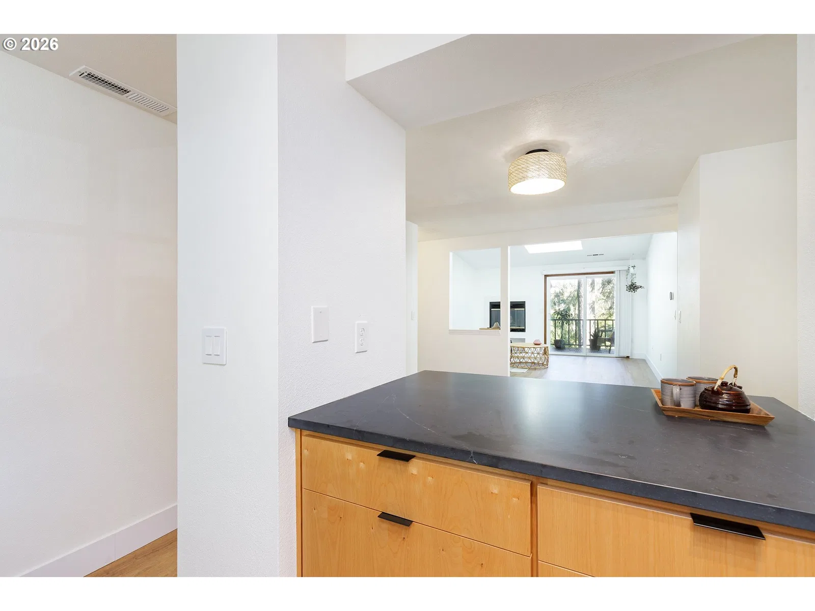 11990 SW Corby Dr 2, Portland, OR 97225 — photograph 10