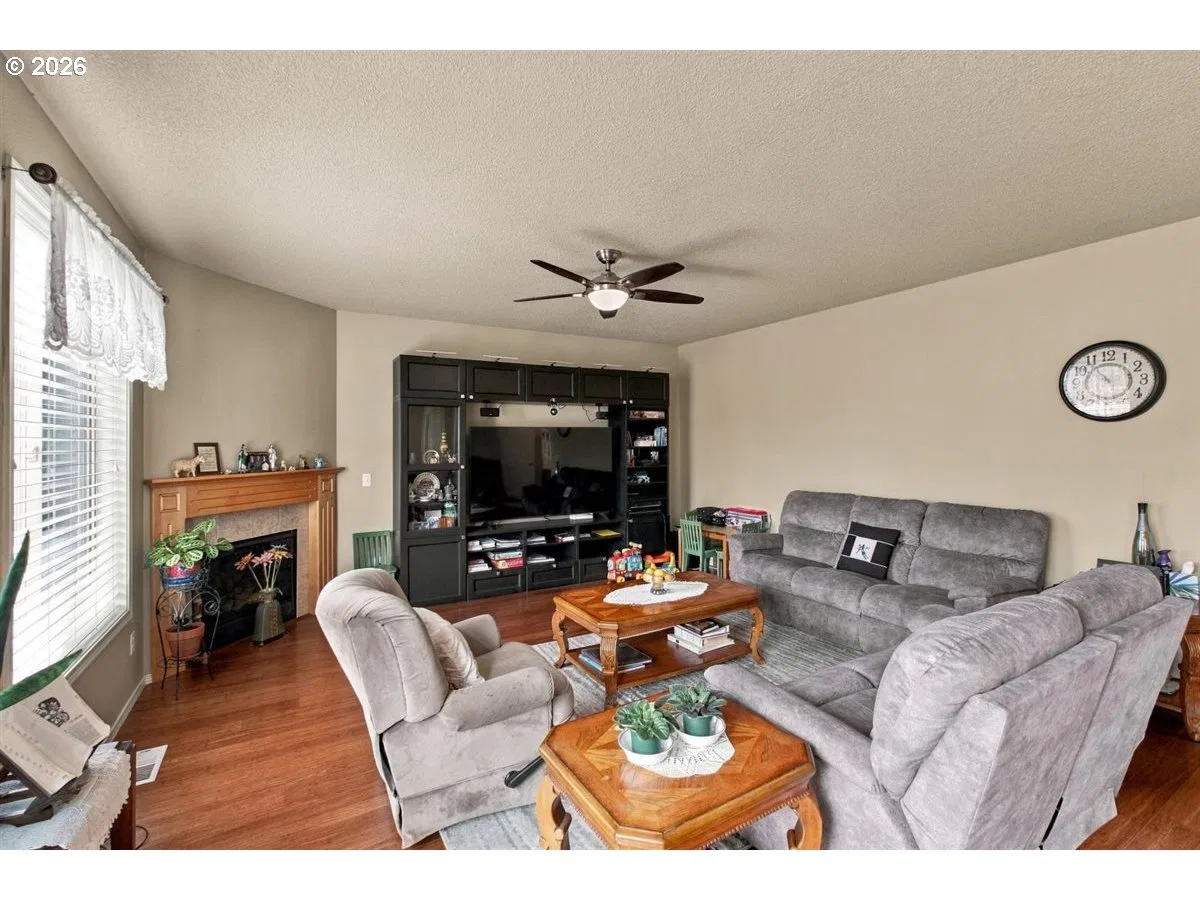 2747 Conner St NW, Salem, OR 97304 — photograph 7