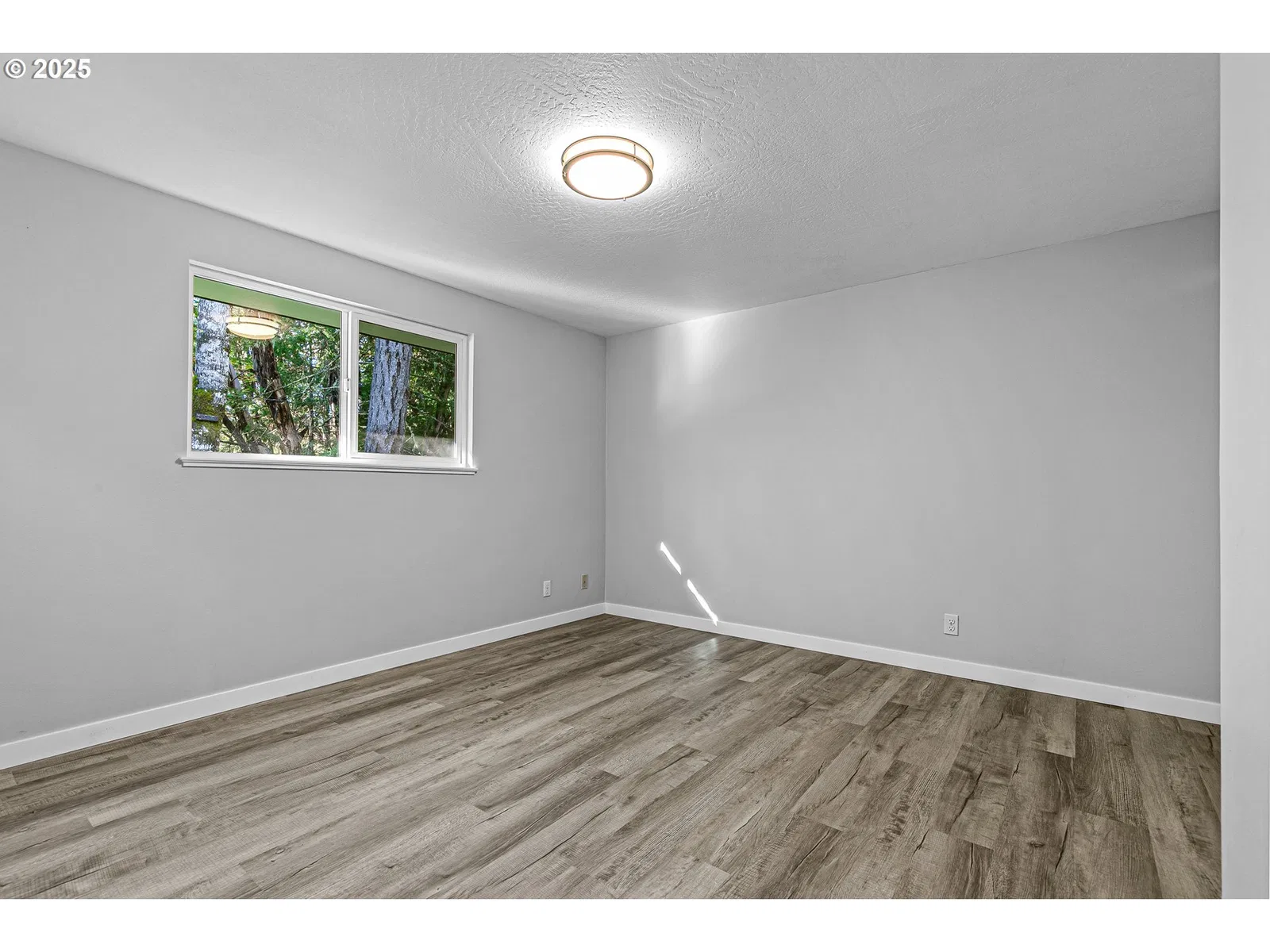 387 Cienaga Ln, Grants Pass, OR 97526 — photograph 16