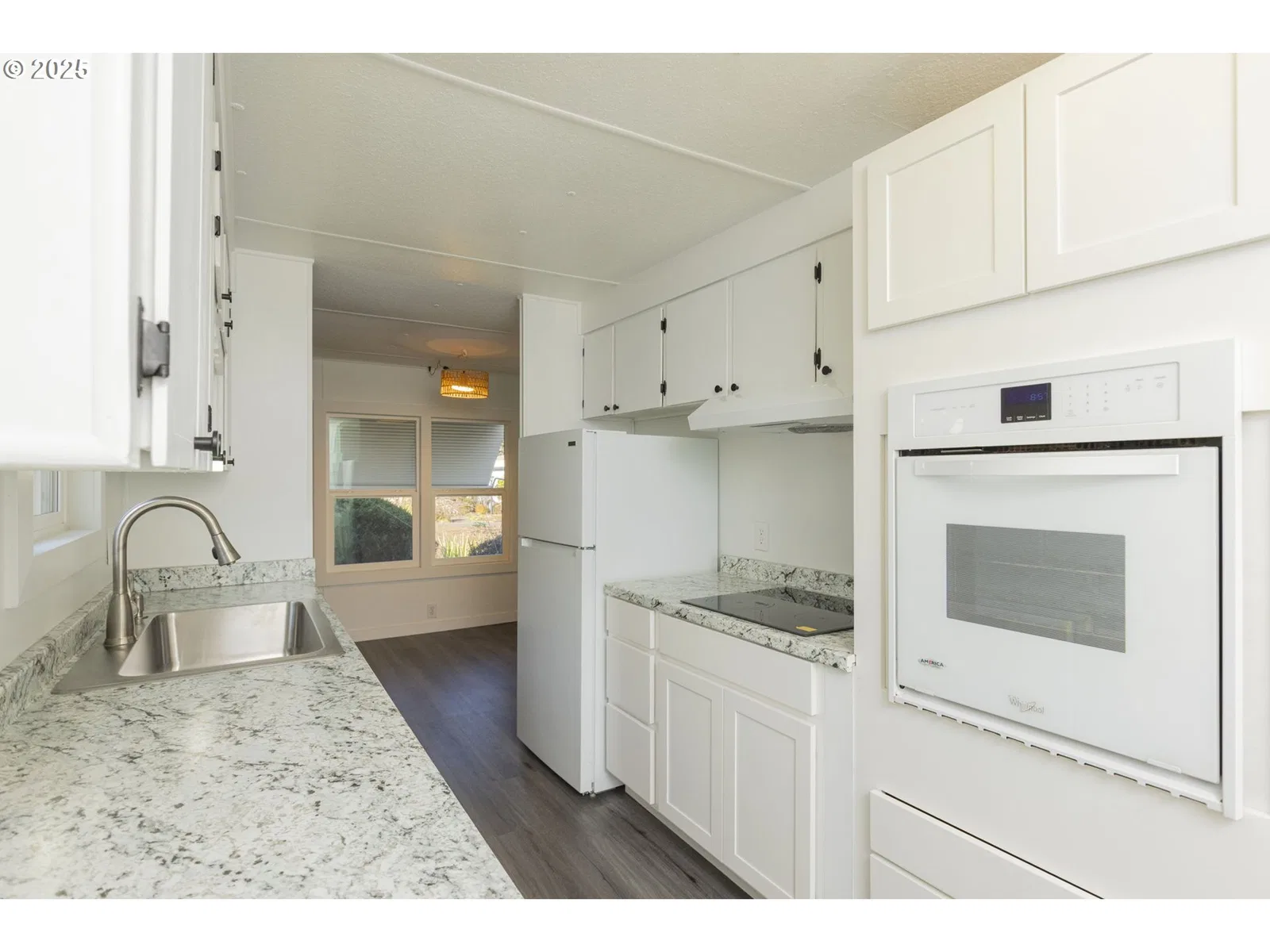 11624 SW Royal Villa Dr, Portland, OR 97224 — photograph 24