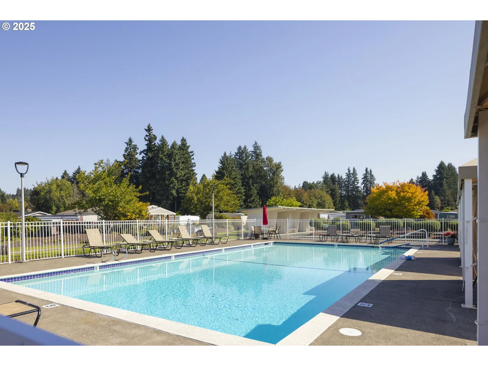 11624 SW Royal Villa Dr, Portland, OR 97224 — photograph 46