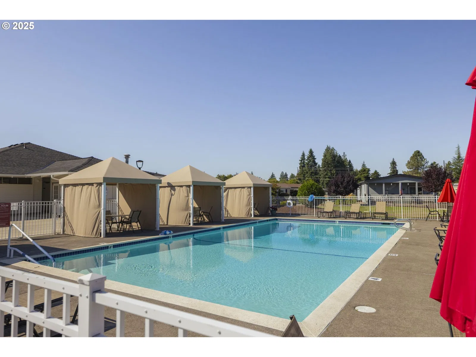 11624 SW Royal Villa Dr, Portland, OR 97224 — photograph 47