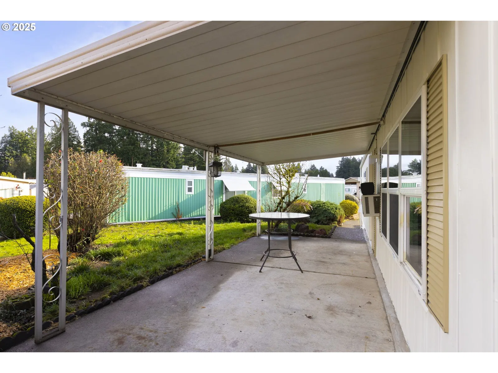 11624 SW Royal Villa Dr, Portland, OR 97224 — photograph 11