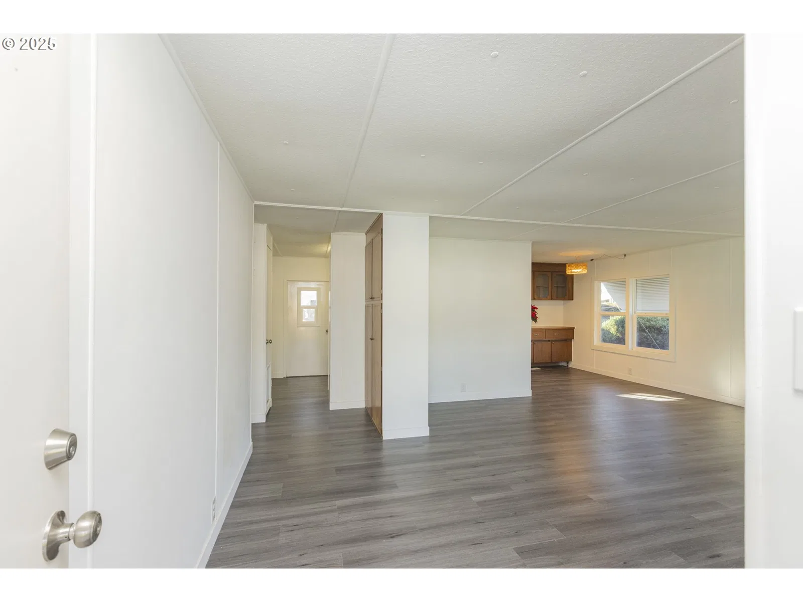11624 SW Royal Villa Dr, Portland, OR 97224 — photograph 12