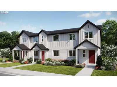 Home at 885 Kirksey St, Woodburn, OR 97071