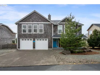 34510 Pinyon Dr, Manzanita, OR 97130